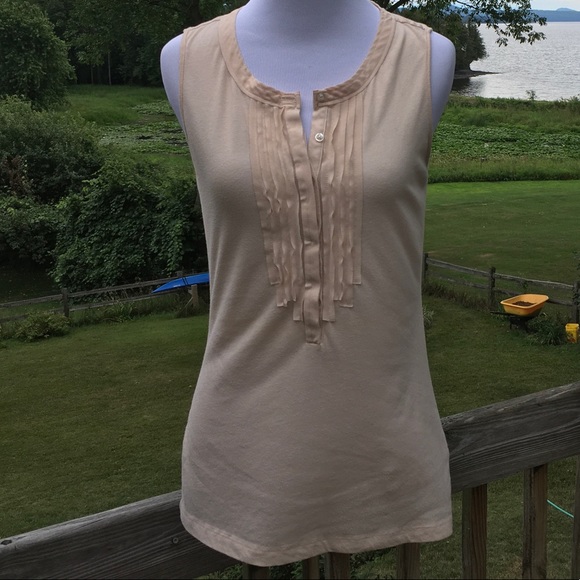 Gap Ruffled Tank - Picture 2 of 8